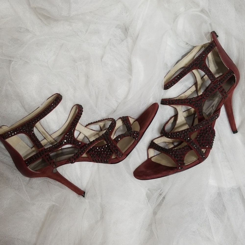 MK Burgundy Heels